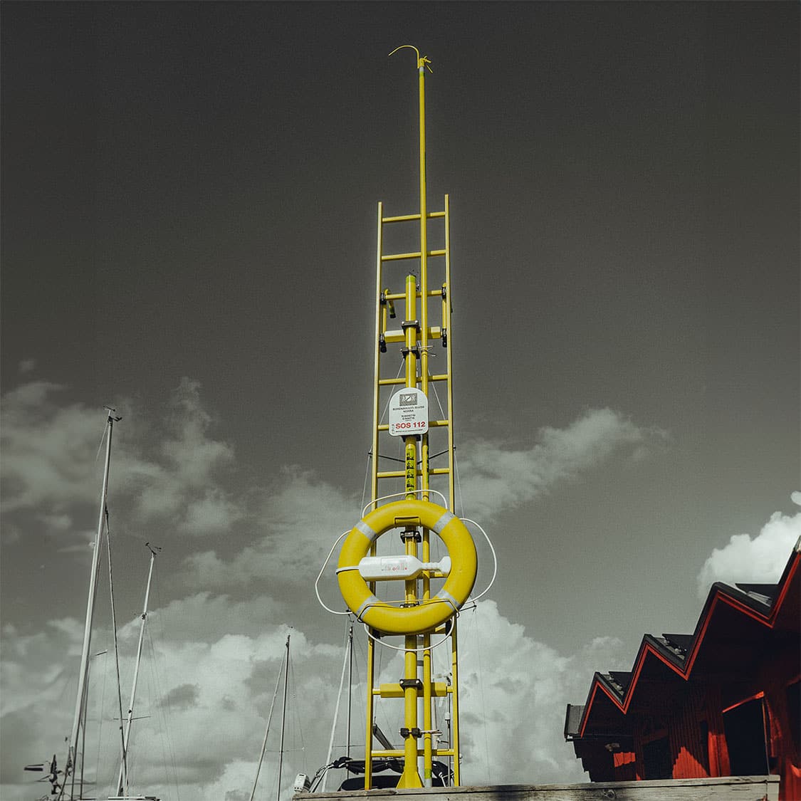 Gul komplett livräddningspost från rescue life 247